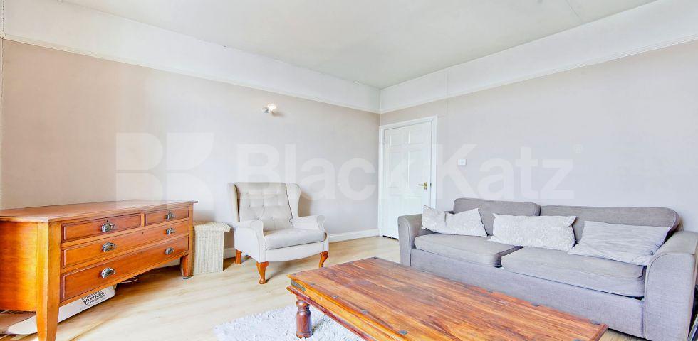 			NEW INSTRUCTION , 1 Bedroom, 1 bath, 1 reception Apartment			 Old Kent Road, Peckham/ South Bermondsey